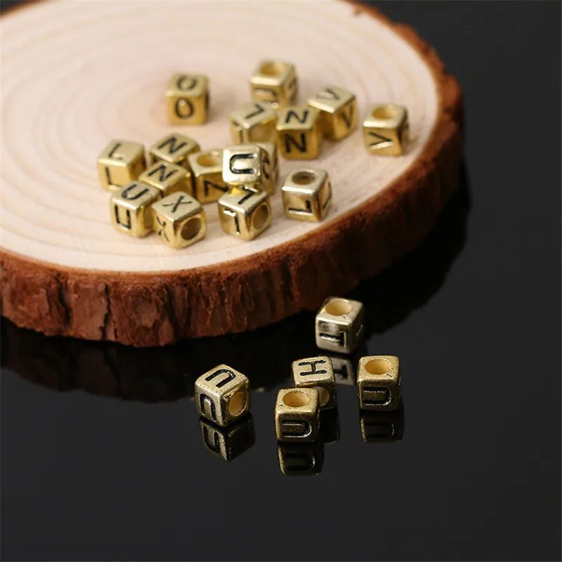 2954169791_783396785