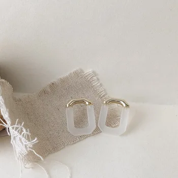 

Retro Geometric resin Hollow square metal simple Aesthetic stud earrings for woman Simple temperament jewelry party gift