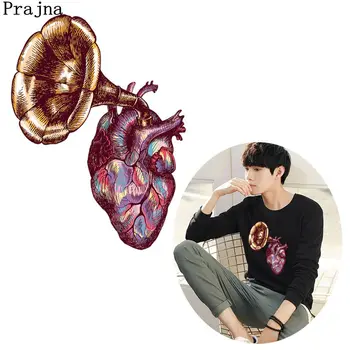 

Punk Heart Musical Instrument Iron On Transfers Hot Vinyl Thermal Patch For Clothes Applique DIY Popular Heat Transfer Stickers