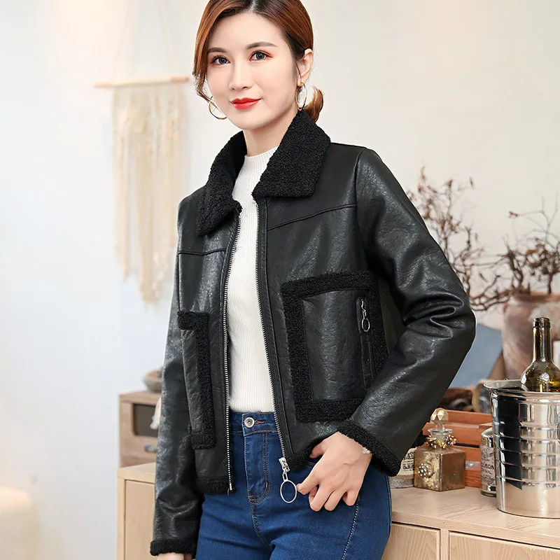 Зимнее женское пальто из искусственной кожи с отворотом из овечьей шерсти, короткая приталенная Женская куртка для отдыха - Цвет: Black