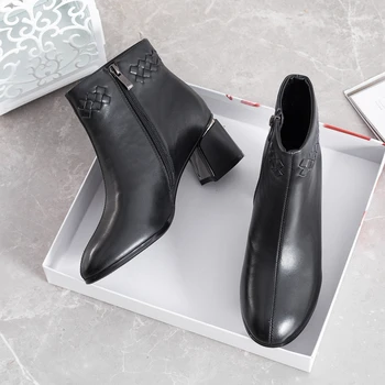 

Thick heel boots leather women's short boots single boots 2020 winter new style cotton shoes mid-heel leather shoes autumn