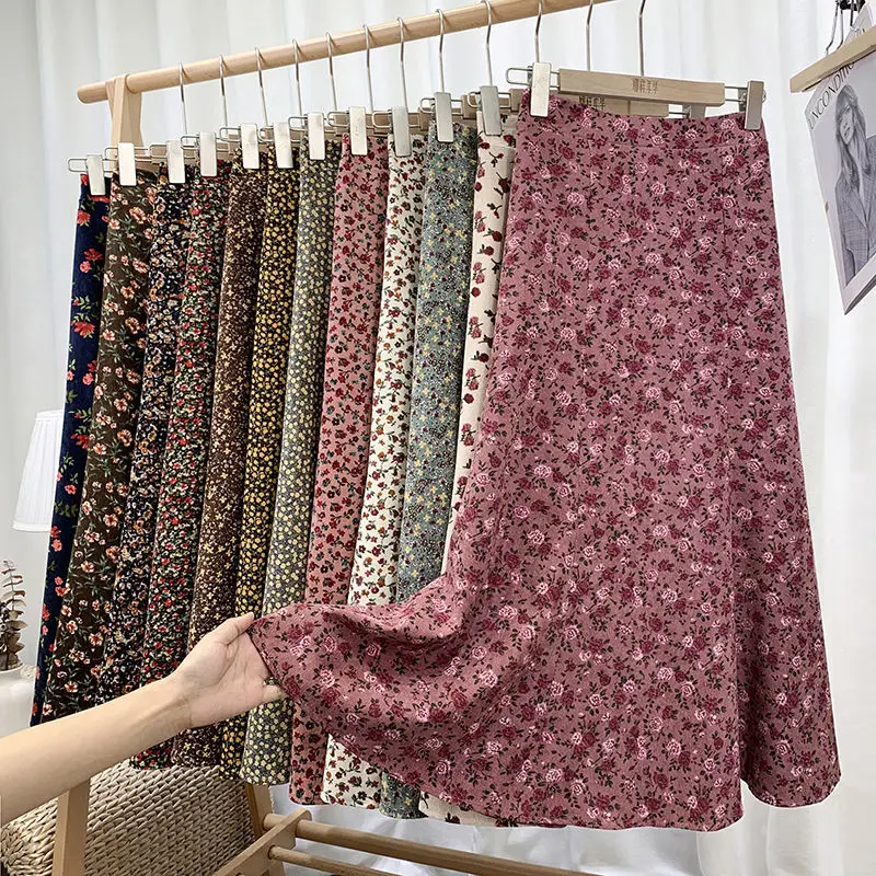 

Women's Retro Floral Corduroy Fishtail Skirt with Lining 2020 Autumn Winter Elastic High Waist Mermaid Maxi Skirts Back Zipper