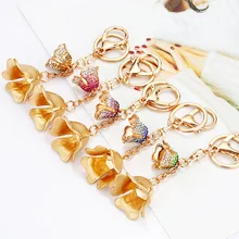 Искусственный бриллиант колокольчик цветок автомобильный брелок Женская Южная Корея креативная милая сумочка Подвеска Брелок Круг висячие украшения