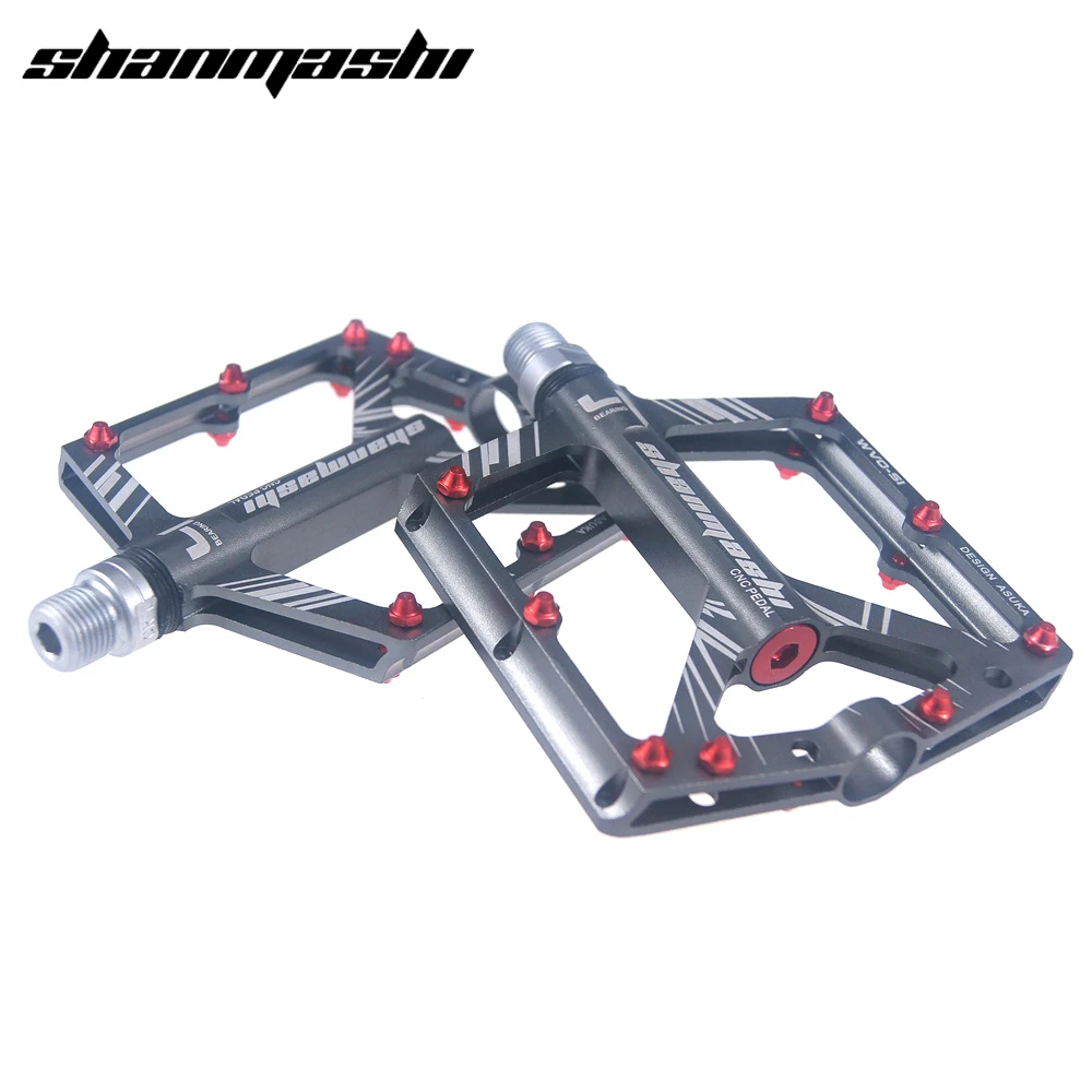 

1pair Bicycle Pedals 4 Bearings Wide Non-slip Aviation CNC Aluminum Alloy Bike Pedal Ultra-thin Design MTB Pedal with Shackles