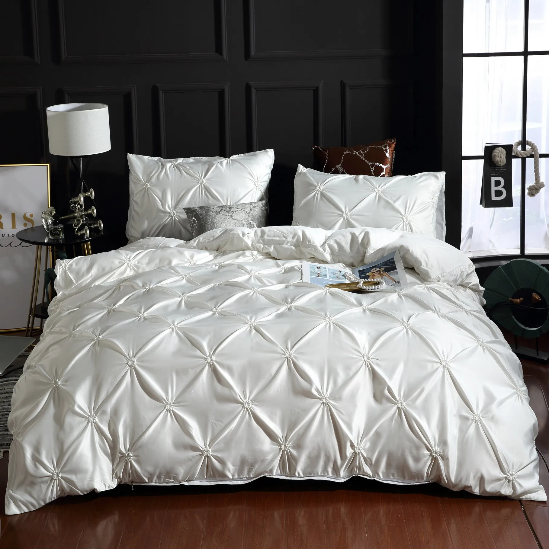 

2/3PCS European Style Satin Silk Bedding Set Luxury Pinch Pleat Duvet Cover with Pillowcases Twin Full Queen King Size Bed Linen