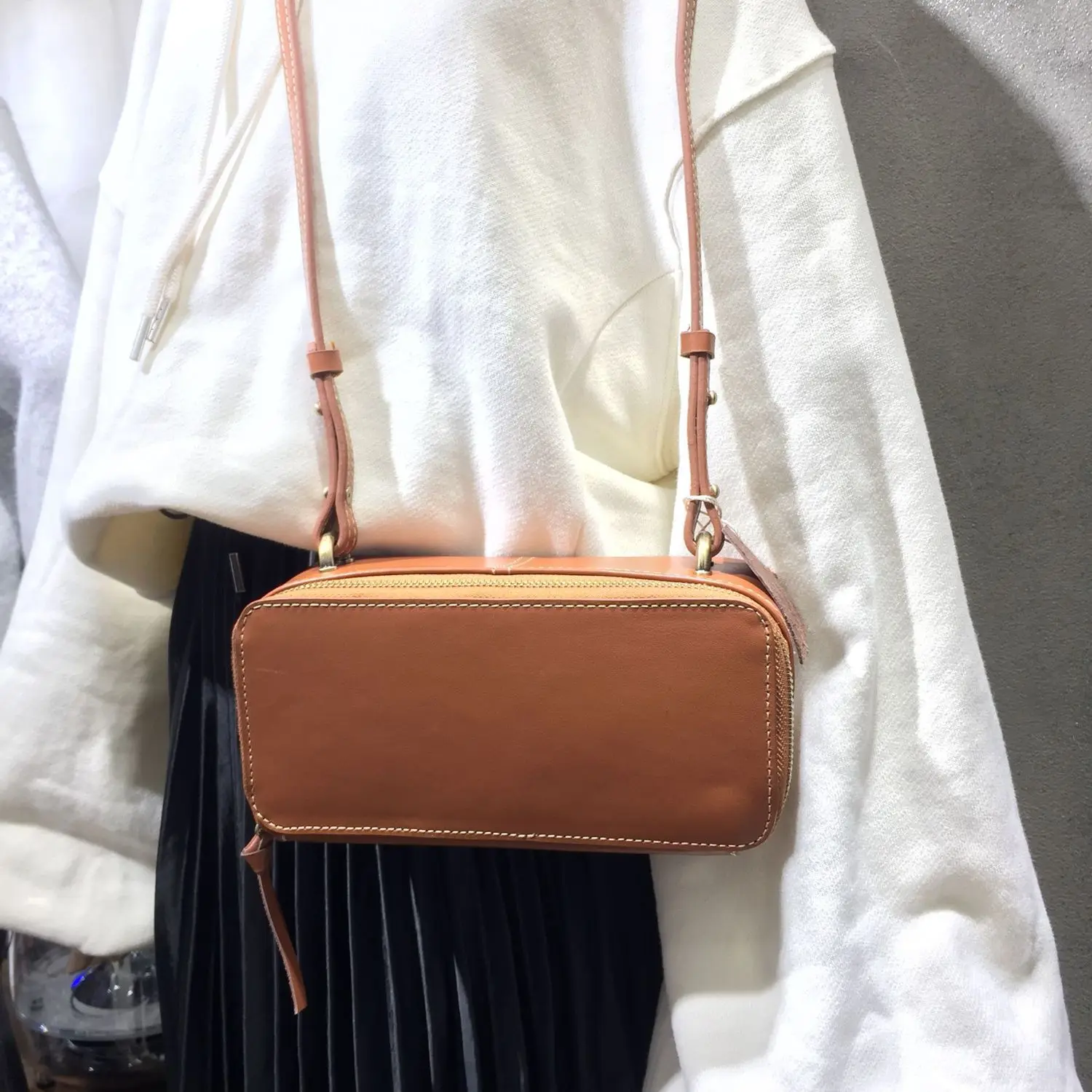 

Manual Literature Clothes Genuine Leather Cowhide Bag Women's Single Shoulder
