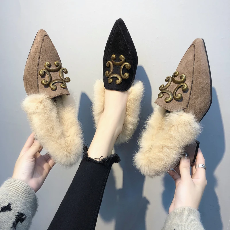 

Fur Slippers Womens Slides Warm Winter Furry Footwear Outdoor Autumn and Winter Fashion Comfort Shoes Woman Cute Muler Slippers