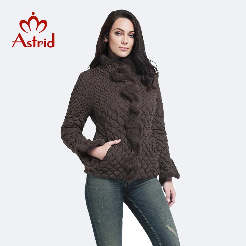 Vente Veste hiver femmes grande taille pour les femmes manteaux crinière doudoune parka élastique hauts loisirs ukraine jaqueta feminina chaude AM 8828