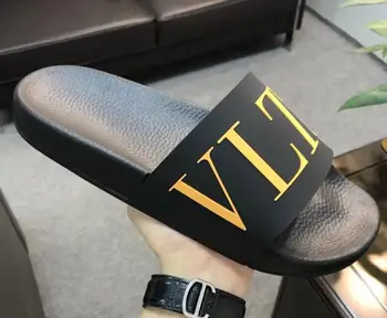 

v brand men flat sandals women slipper Letter sandals Beach shoes Rivet slippers wear tourist couple beach sandals 35-44 + logo