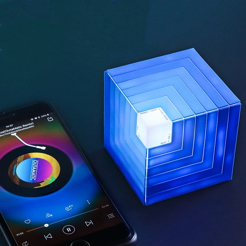 

Square Portable Color Led Lamp Bluetooth Speaker Mini Wireless Loudspeaker Crack LED TF USB Subwoofer Mp3 Stereo Audio Music Pla