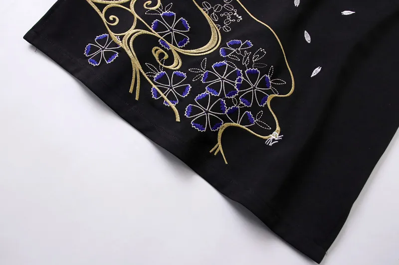Стиль женское платье улучшенное Cheongsam воротник стойка короткий рукав вышитое Ретро китайский стиль этнический стиль полное тело