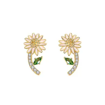 

Original Design Small Daisy Earrings Female Fashion Diamond Earrings Temperament Net Red Flower S925 Sterling Silver Earrings