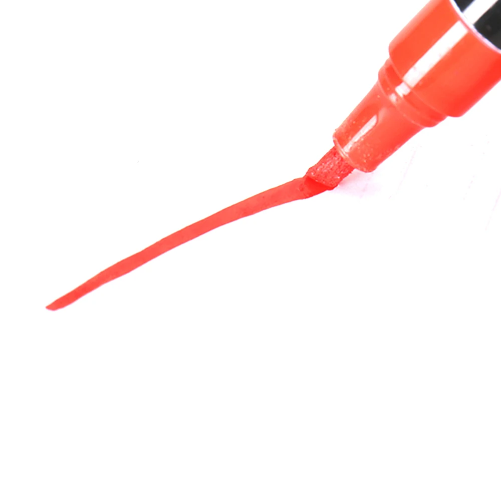 Queen Bee Marker Pen Water-Based Fluorescent Bevel Nib is Available in 8 colors for Easy Differentiation and Memory