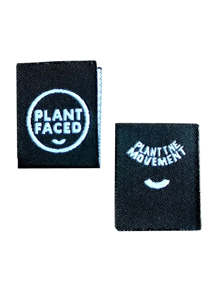 Aangepaste kleding labels Aangepaste stof Recycle Geweven tags Kledingstuk Schoenen Tassen Label naaien Labels Geborduurd Tag Gratis Verzending Aangepaste kleding labels Aangepaste stof Recycle Geweven tags Kledingstuk Schoenen Tassen Label naaien Labels Geborduurd Tag Gratis Verzending