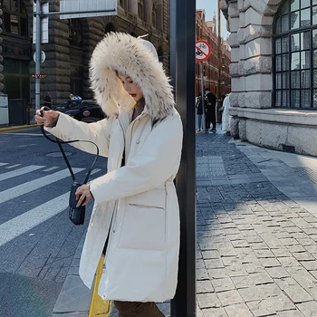 

2020 Winter Long Women's Parka Coat Imitation Fox Fur Collar Fashion Jacket Thick Warm Casual Fashion High-quality Puffer Jacket