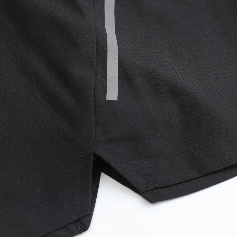 Men's Quick-Dry Training and Fitness Shorts with Five Pockets