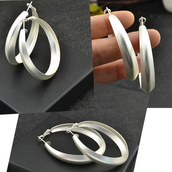

2019 Big circle Hoop Earring for women Matte silver Rings ear Wholesale Fashion jewelry Princess Goddess Youth Ladies Earrings