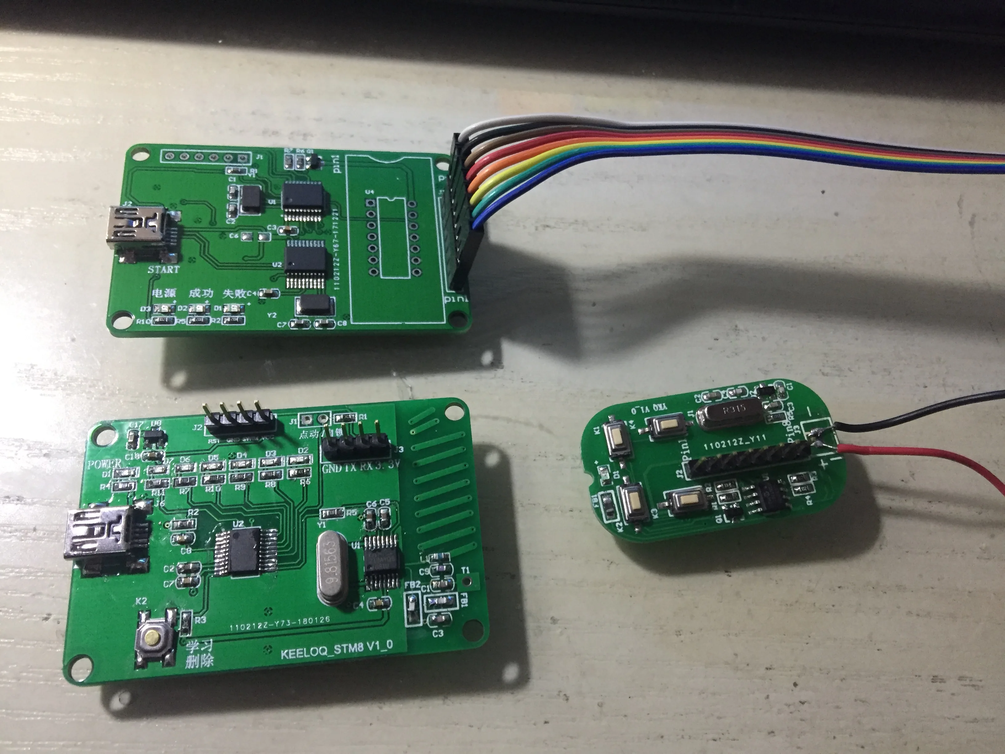 

Rolling Code Development Board, Stm8s103 Decoding, Hcs300 Remote Controller KEELOQ C Language Decoding