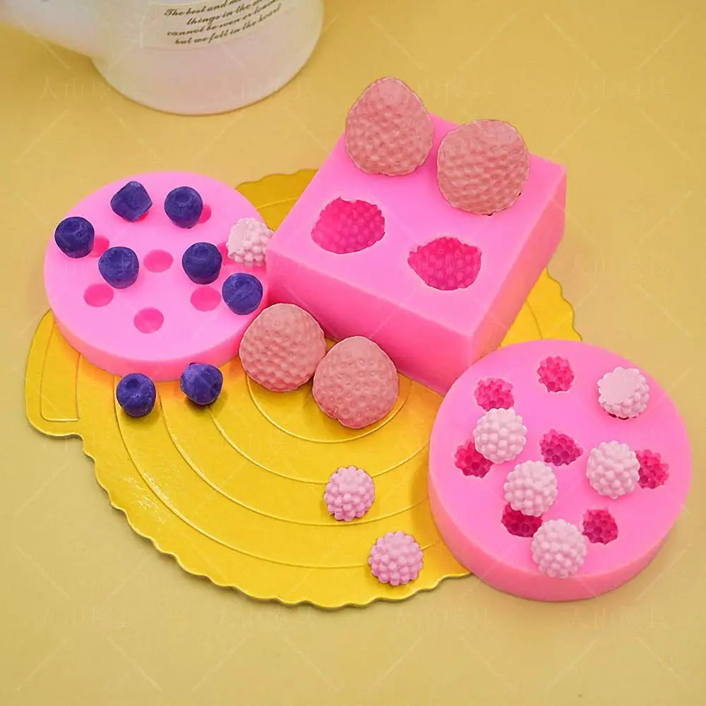 Small Size 3D Bear Candle Mold - Teddy Bear Silicone Mold for Fondant, Cake  Decorating, Chocolate, Handmade Soap, Lotion Bar, Bath Bomb, Wax, Crayon,  Polymer Clay 
