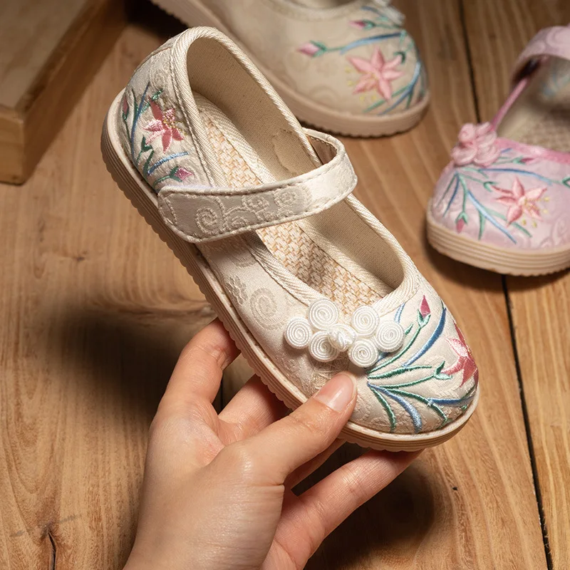 Girls Embroidered Fabric Flats Shoes