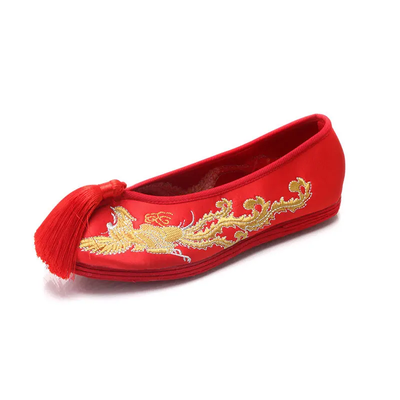 Новая обувь с вышивкой китайская Свадебная обувь красная женская обувь на плоской подошве обувь для невесты многослойная Тканевая обувь с кисточками
