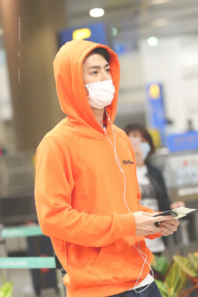 EXO Oh SeHun же письмо толстовки кофты для мужчин и женщин пуловеры пара свободные уличная с капюшоном топы Kpop одежда