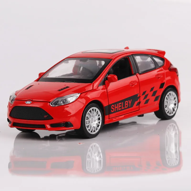 Coche electrónico de Metal con sonido ligero para niños, fundido a presión juguete de aleación de coche, escala 1:32, regalo para niños