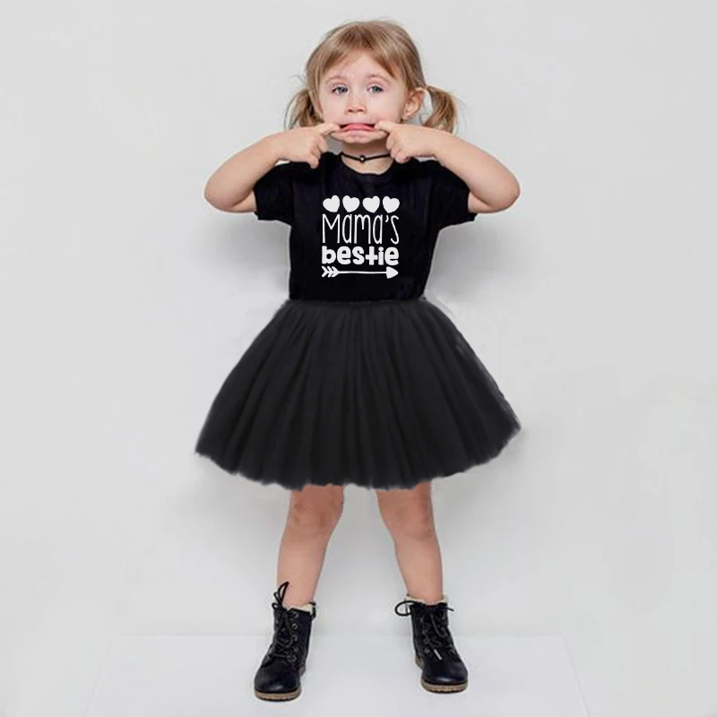 Футболки с принтом Mama's Bestie, 8 цветов, топы+ черная юбка-пачка в сеточку, модные комплекты из 2 предметов для девочек, одежда с коротким рукавом для маленьких девочек