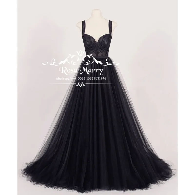 

Gothic Black Plus Size Cheap Prom Dresses 2020 A Line Vintage Lace Sequined Beaded African Formal Evening Party Gowns