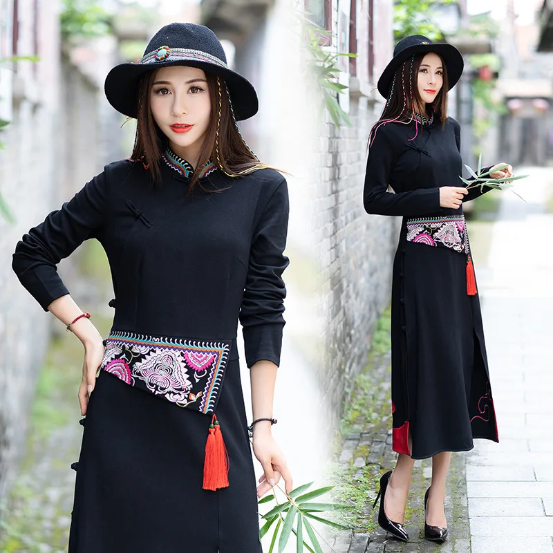 

2018 New Style Embroidered Long-sleeved Dress National Wind Neckline Embroidery Slimming Elegant WOMEN'S Dress