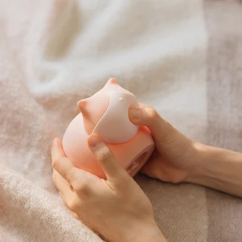 

Cute Mini Silicone Hand Warmer Winter Portable Water Injection Hot Water Bottle Bag Cold Hot Dual-use Hand Warmer Cooler