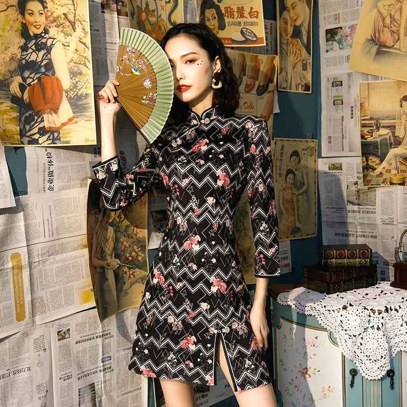 Sheng Coco Мини сексуальное платье Qipao в полоску с длинным рукавом черное бархатное