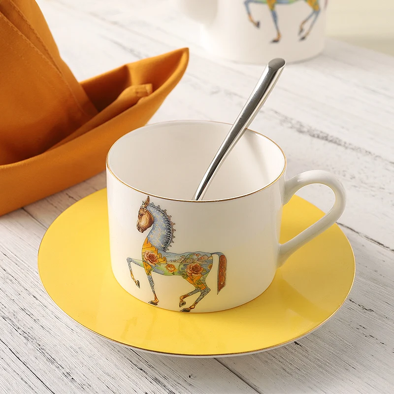 Vintage Rose Tea Cup Saucer Spoon Set Bone China Advanced Porcelain Coffee British Cafe Taza Afternoon Teacup EE50BD | Дом и сад