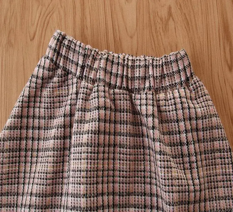 83-8-Plaid Girl Outfits