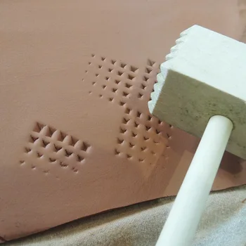 

Wooden hammer Pottery Tools Gavel Slap mud round texture hammer Crafts Potter's Ceramic Clay Polymer Scraping Modelling Tool