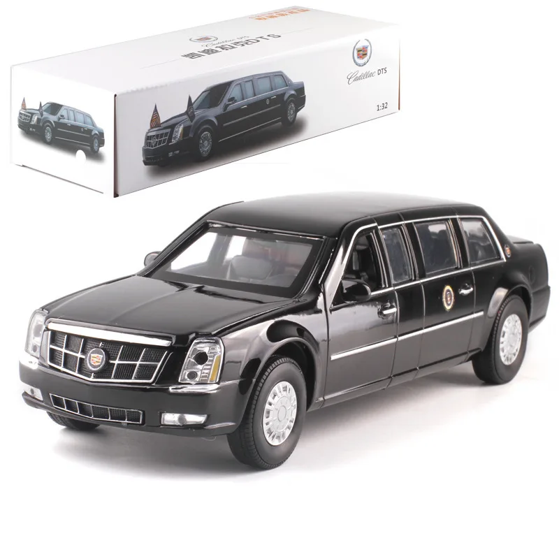 

1:32 high Simulation Lincoln Cadillac DTS Toy Vehicles Model Alloy Pull Back Children Toys Genuine License Collection Gift kids