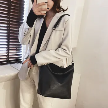 

LadiesSimple Shoulder Crossbody Bag New Fashion Solid Color Handbag Totes Female Capacity Crossbody Bag Leather phone Bag