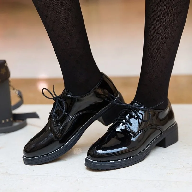 New Solid Leather Oxford Shoes for Women Flats Lace Up Square Low Heels Casual Shoes Woman Brogues Plus Size Zapatos De Mujer