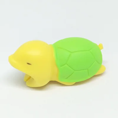 Cute Animal Bite Cable Protector Data Cable Protection Sleeve Cable Winder For iPhone Panda Bites Doll Model Holder Cable Winder - Color: Green Turtle