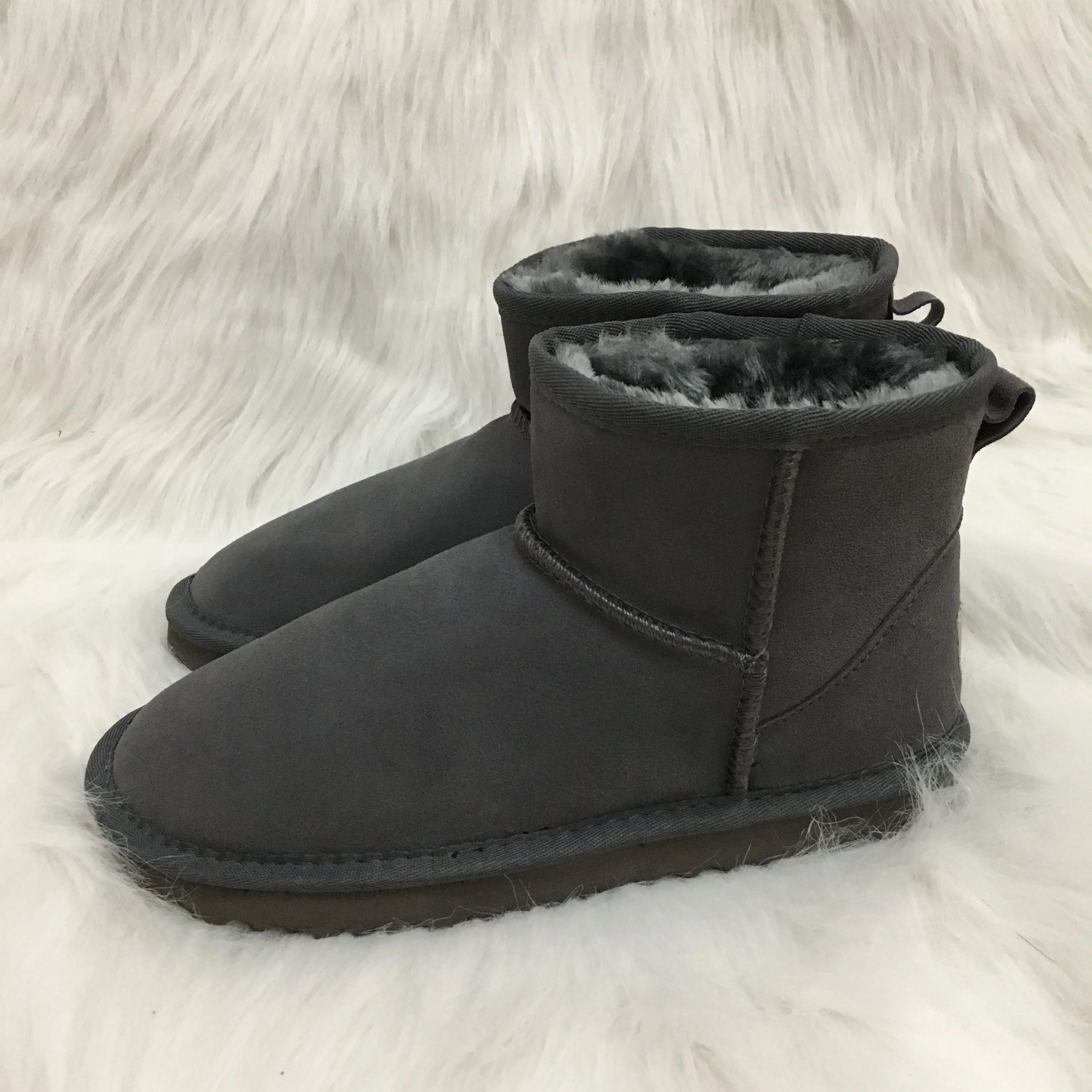 

Brand Ivg ug Australia Style Snow Boots Women Men Cowhide Leather Winter Warm Outdoor Ankle Boots Shoes Plus Size EU35-45