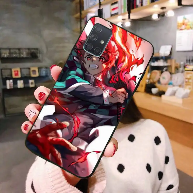 Жесткий чехол для Samsung Galaxy A01 A11 A31 A81 A10 A20 A30 A40 A50 A70 A80 A71 A91 A51 с аниме рассекающим