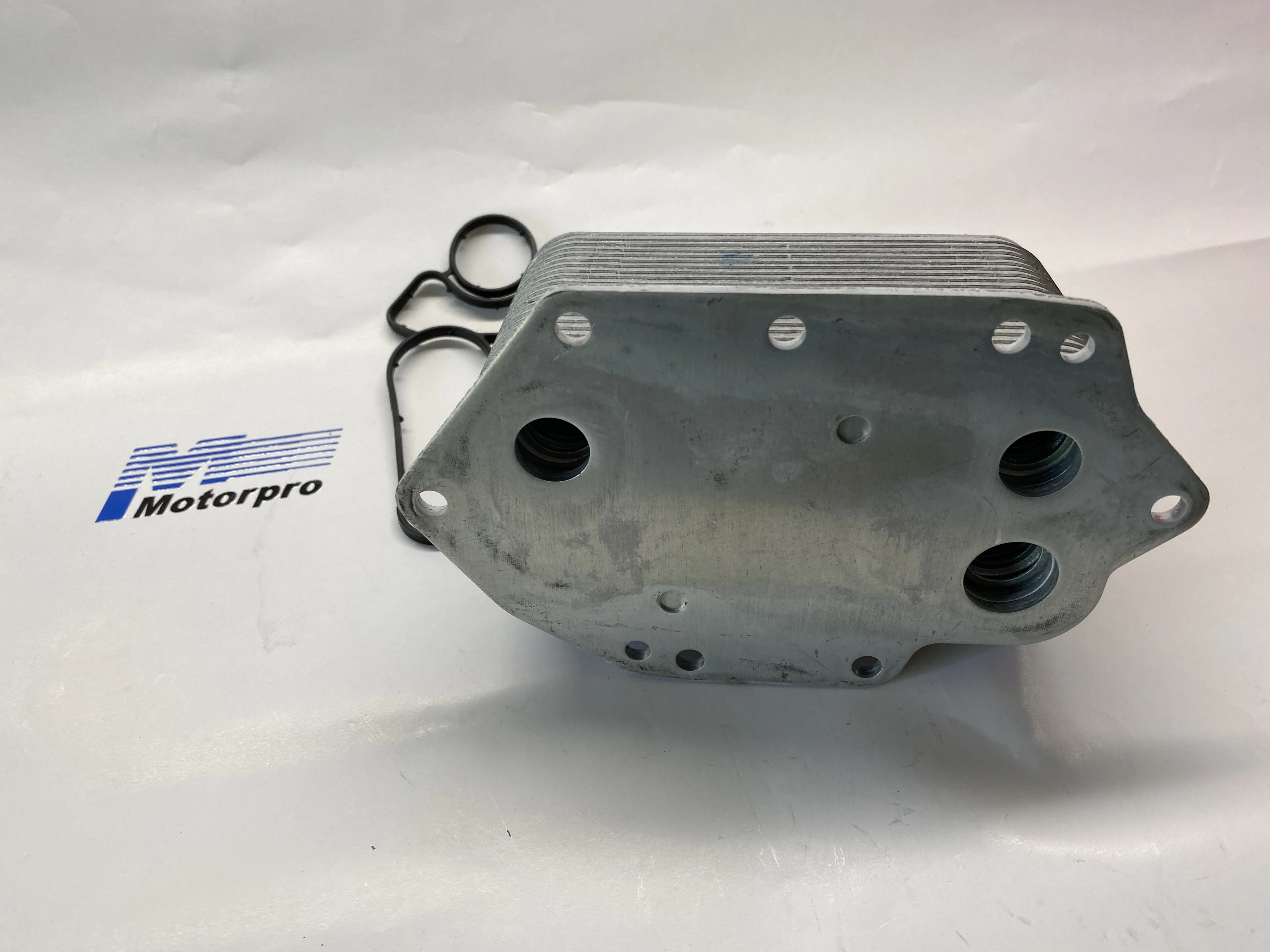 Car Heat Exchanger engine Oil Cooler For BMW X5 E53,E65 E70 3.0D 325d