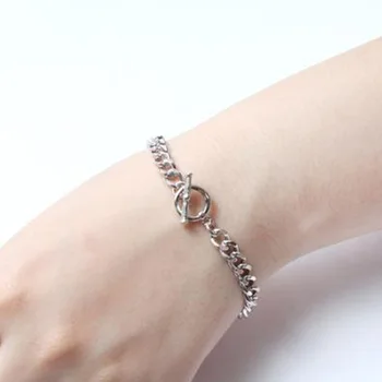 

Popular Hand Jewelry Hot Sales Bracelets Geometry Lasso Bracelets Straight-line Buckle Bracelets