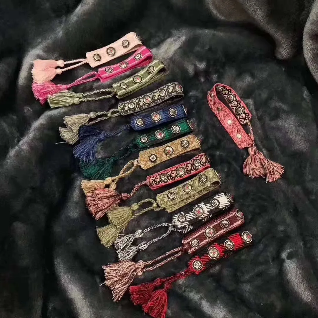 

Top Quality Colorful Cotton Bracelet Embroidery Tassel Bracelet Women Men Jewelry Adjustable Tassel Lace-up Bracelet Jewelry