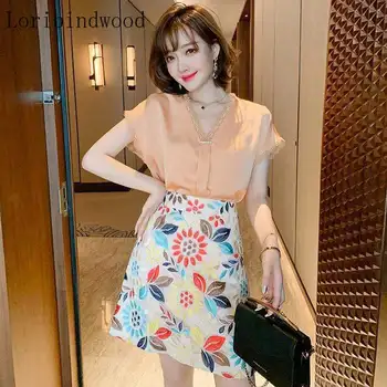 

Runway Summer Elegant Beading V-Neck Lace Trims Top + Colorful Floral Embroidery Mini Skirt Women Sweet Two Pieces Set Suit