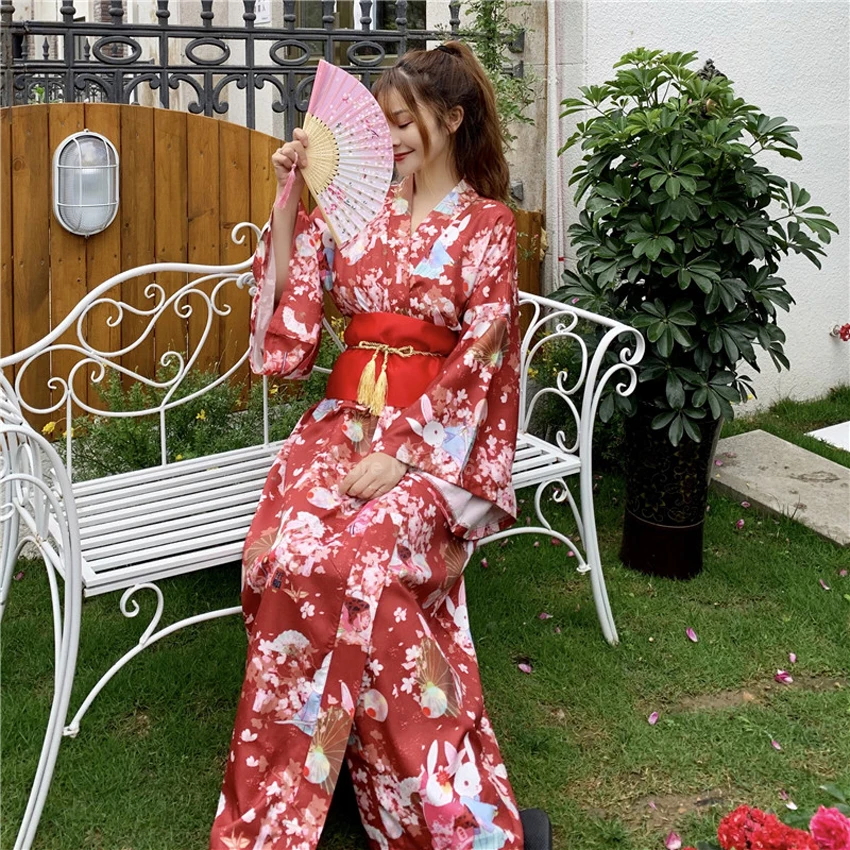 Traditional Cute Kimono Dress for Women Japanese New Year Long Sleeve Vintage Yukata with Belt Girls Kawaii Furisode Performance