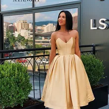 Небесно-желтое платье для выпускного вечера атласное ТРАПЕЦИЕВИДНОЕ ПЛАТЬЕ длиной до колен Короткие Выпускные платья вечерние платья для вечера встречи выпускников платье