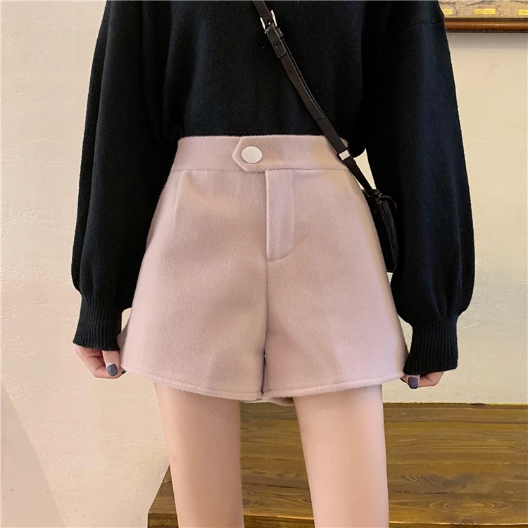 autumn and winter Korean version of the wild wool wide leg female high waist casual shorts Harem shorts