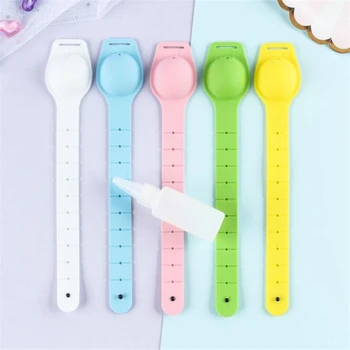 

Wrist Hand Silicone Sanitizer Dispenser Hand Sanitizer Dispensing Portable Bracelet Silicone Squeezy Wristband Hand Dispenser