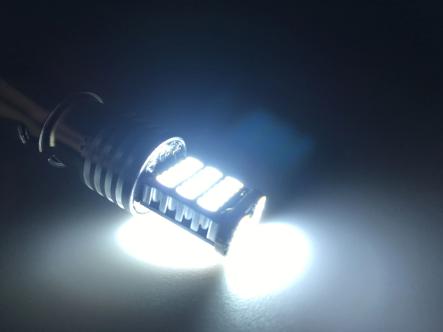 2 шт. T20 7443 Поворотная сигнальная лампочка задний тормозной фонарь 4014 45SMD Canbus T20 7443 W21/5 Вт автомобильная светодиодная сигнальная лампа противотуманная фара - Испускаемый цвет: Белый